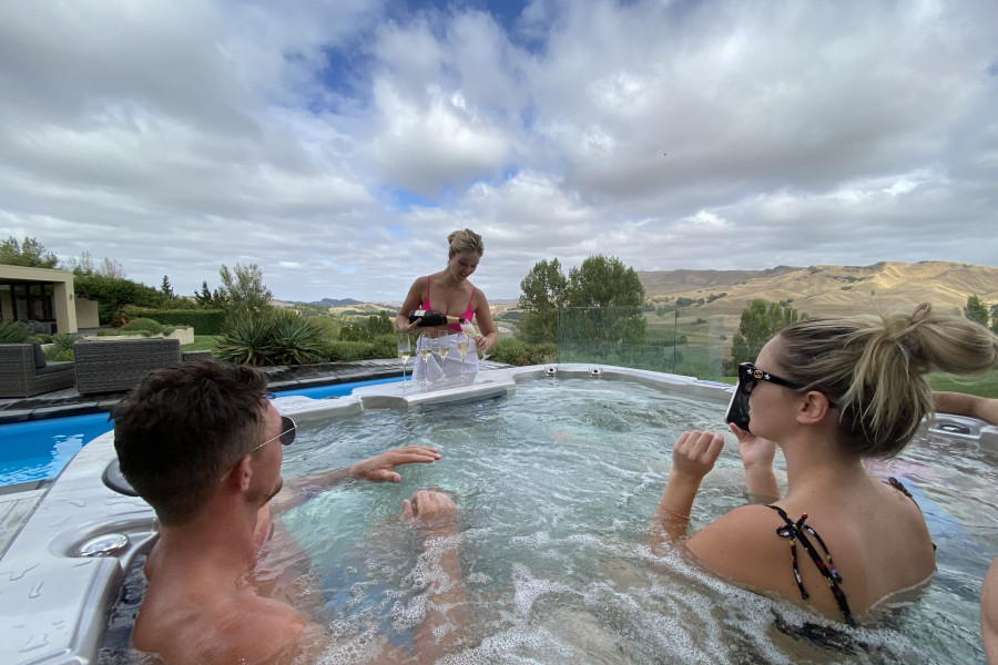 All you need to know about Spa and Hot Tub sizes