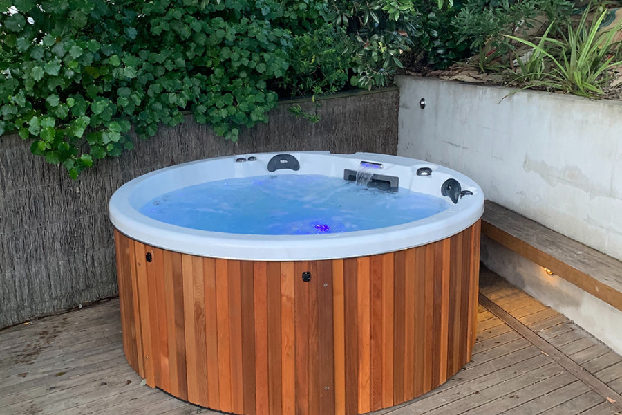 We’ve come a long way since the old fashioned timber Hot Tub